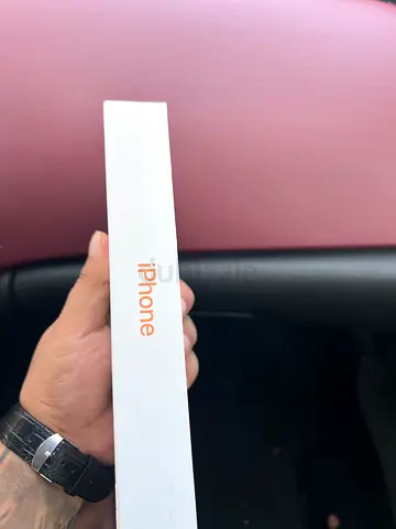 iPhone (sealed box) - unused, original packaging