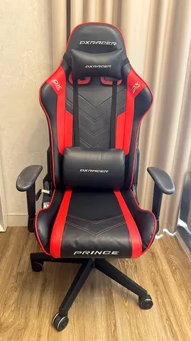 DXRacer gaming chair