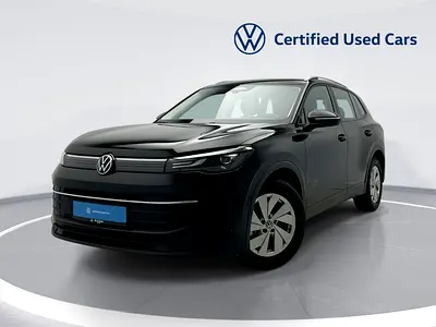 Tiguan Life with Rear View Camera 1.4L | All-New Generation Design | VW Certified | Apple CarPlay