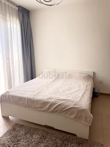 Bed ikea