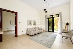 Private Garden | Semi Furnished | Huge Layout