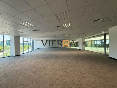 Spacious l Stunning Office l Ready To Move In