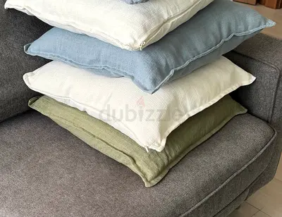 Set of 4 linen cushion covers (blue, cream, white, olive) - used each have the cushion inside !
