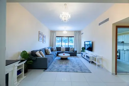 Spacious 3BR + Maid | Beach Access | Mina Al Fajer
