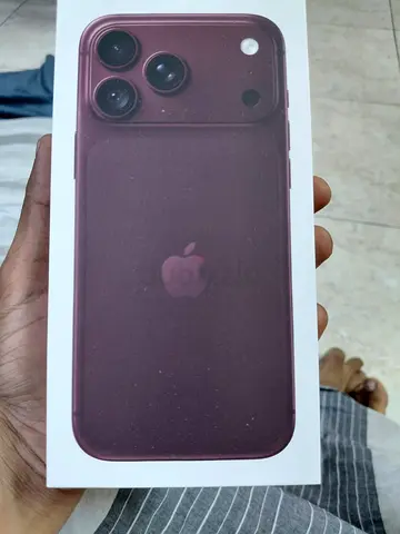 Apple iPhone 18 pro max 256 (sealed box) - Burgundy - Brand New