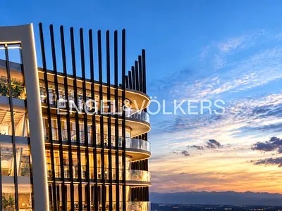 Grade-A Offices with Premium Lifestyle Amenities