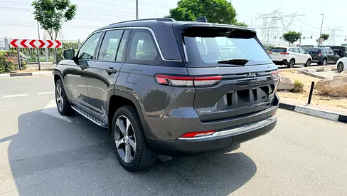 صورة 7 لـ 2024 JEEP GRAND CHEROKEE