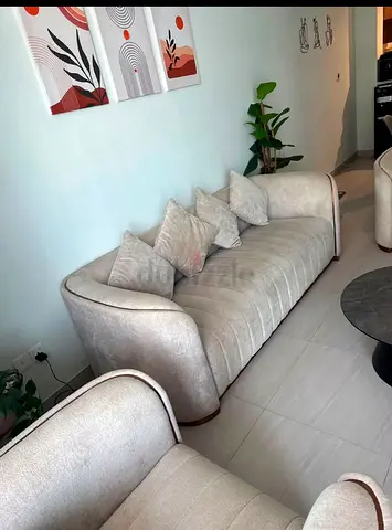 3 plus 2 seater brand new couch with center table