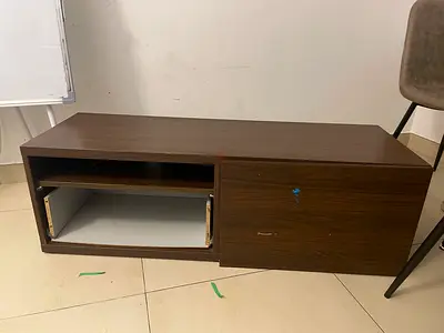 Tv unit