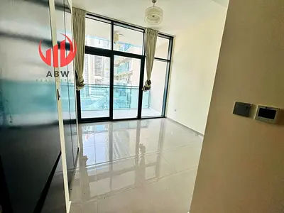 Street View Studio | Merano Tower | Balcony Access