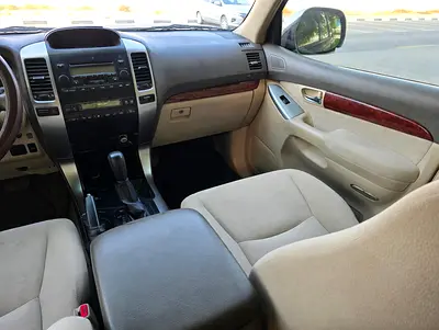 صورة مصغرة 12 لـ 2005 Toyota PRADO
