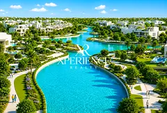 SIGNATURE PALACE VILLA | EXPANSIVE WATERFRONT