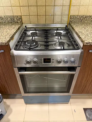 Blomberg 4 Gas Burners Cooker GGN9354E , DELIVERY + WARRANTY