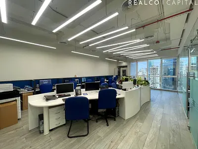 Fully Fitted & Furnished Office | High Floor | Near Metro | 3 Parkings