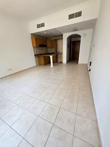 Studio Apartment | Garden West Apartments F | Pool & Park View | Unfurnished