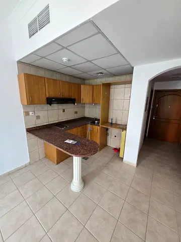 Studio Apartment | Garden West Apartments F | Pool & Park View | Unfurnished