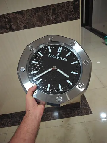 Wall clock AP