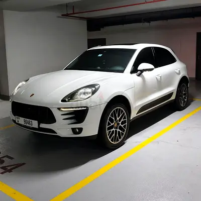 2018 Porsche Macan Standard GCC Specs