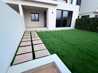 3BR Townhouse Vacant Spacious New Community
