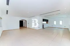 Spacious 3BR | Swimming pool | Vacant Soon