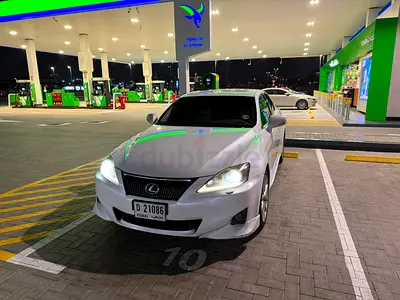 Lexus IS-Series IS 300 Platinum 2013 GCC Specs