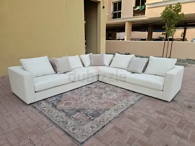 The one Corner Sofa