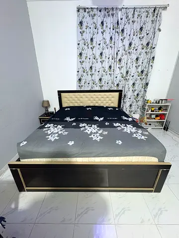 King Size Wooden Bed + 2 side tables  - Dark Finish + Medicated 20 inch Mattress