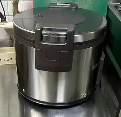10.8L Rice Cooker (Large)