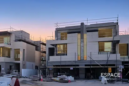 Genuine | Walking Distance to Amenities
