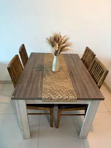 4 Seater Dining Table Set for Sale
