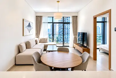 Fully Furnished 1-Bedroom | High Floor | Riviera Beachfront