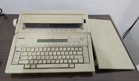 Brother AX-550 Word Processing Electric Portable Typewriter