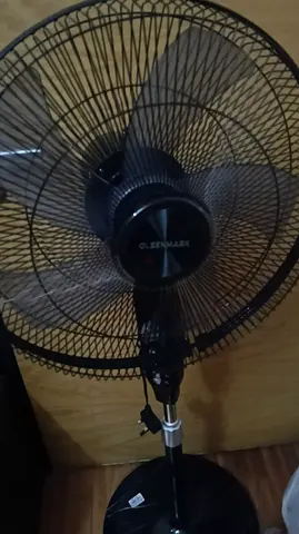 Olsenmark 16 Inch Stand Fan