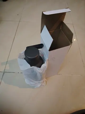 Brand New Link Lounge Battle Bottle - 700ml Insulated Matte Black Water Flask (With Box)