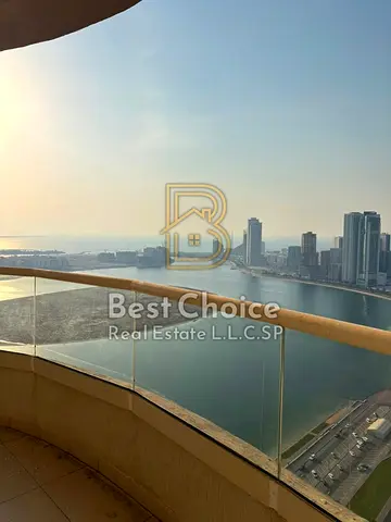 2spaces parking Maid’s room Spacious living area this apartment is perfect for families seeking comfort and spacious living.