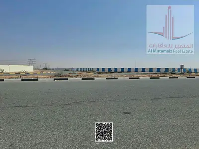 فرصة لا تعوض اراضى صناعى بمنطقة العرقوب الشارقة موقع ممتاز قريب طريق الحامرية ومساحات تبدء من 900 متر باسعار ممتازة ويوجد خصومات على الكاش والتقسيط ..