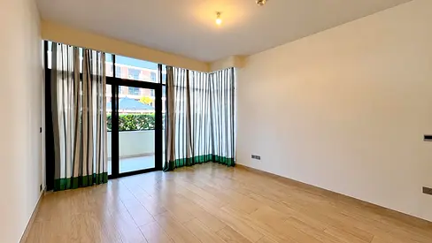 BIG SIZE STUDIO | UNFURNISHED | 4 CHEQUES | NEGOTIABLE