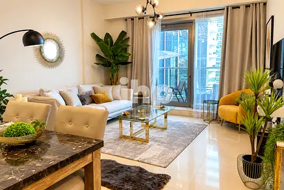 Beautifully Furnished | Marina view |Modern 2 BED