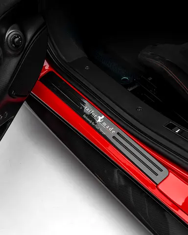 صورة مصغرة 12 لـ 2019 Ferrari 488 PISTA