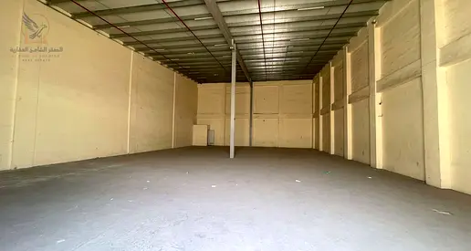 Warehouse for Annual Rent in Al Jurf Industrial 3 Ajman | 4,650 Sq. Ft. | AED 209,000