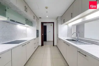 Biggest Layout |Closed Kitchen |Partial Burj View