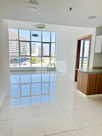 Spacious 1Bedroom | Chiller Free | Open Kitchen