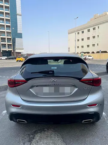 2019 Infiniti QX30 照片 4