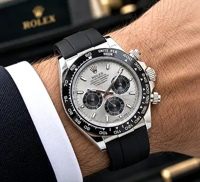 Rolex Cosmograph Daytona with Rubber Strap - Silver Dial
