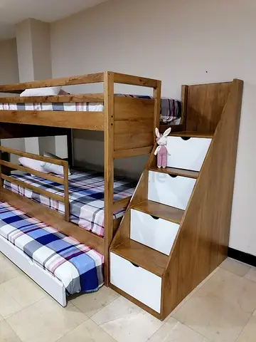 Bunk bed