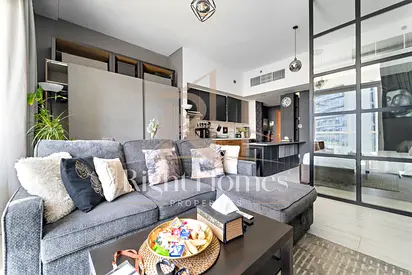Fully Furnished | High Floor | Huge Lay-Out