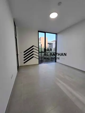 ✨ READY TO MOVE IN |🌿 MODERN 3BR MIDDLE TOWNHOUSE | SENDIAN – MASAAR
