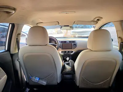 2014 KIA RIO 照片 3