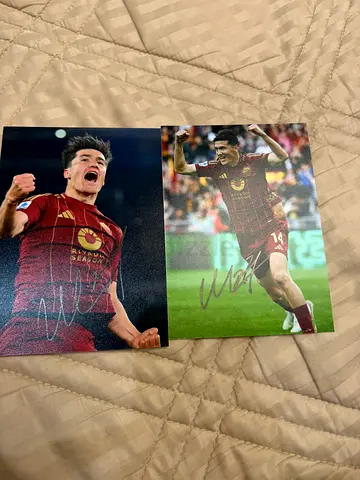 signed photo