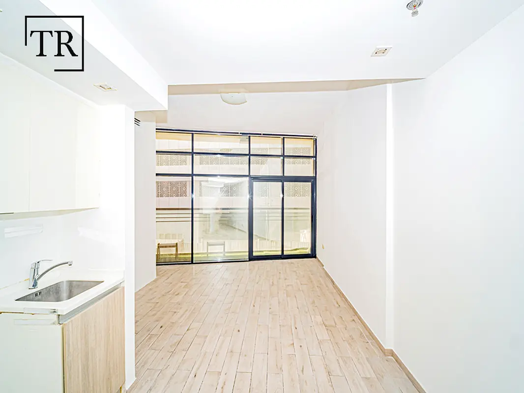 gallery-image